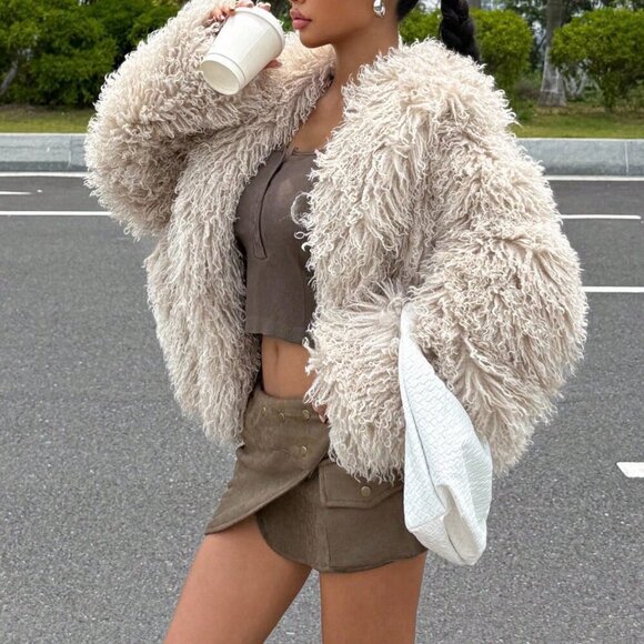 Jackets & Blazers - Cream Casual Women's Faux Fur Jacket